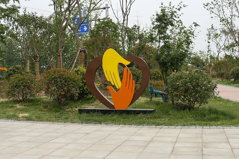 標識標牌公司：園林標識導視系統(tǒng)的分類-千帆標識，行業(yè)經(jīng)驗18年，為400+企業(yè)或市政單位提供標識系統(tǒng)解決方案。