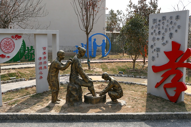 標(biāo)識(shí)公司分享：景區(qū)解說標(biāo)識(shí)標(biāo)牌的作用有哪些-千帆標(biāo)識(shí)，行業(yè)經(jīng)驗(yàn)15年，為400+企業(yè)或市政單位提供標(biāo)識(shí)系統(tǒng)解決方案。